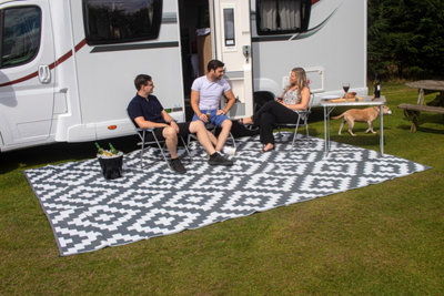 Valiant Outdoor XL Waterproof Rug for Gardens, Patio and Decking - Geometric Grey - 3.6m x 2.7m