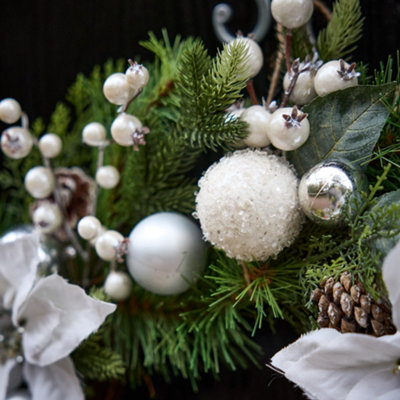 Valley Snowdrift Festive Decor Autumn-Winter Wreath Front Door