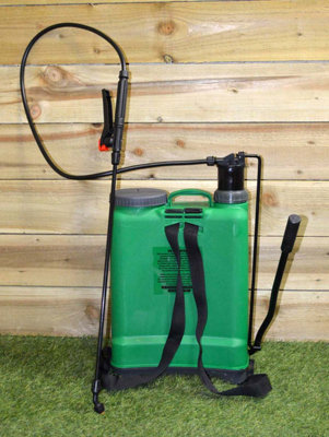 Value 16 Litre Knapsack Weed Sprayer garden patio | DIY at B&Q