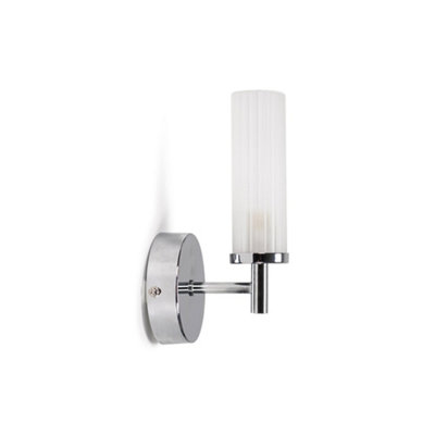 ValueLights Canya Chrome IP44 Rated Bathroom Frosted Reeded Glass Wall Light with LED Bulb