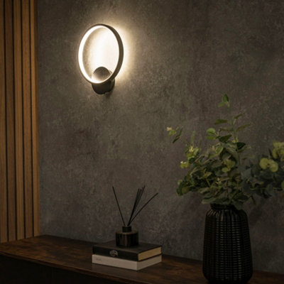 ValueLights Infinity Black Outdoor Wall Light and LED Integrated LED 12W Warm White Bulb