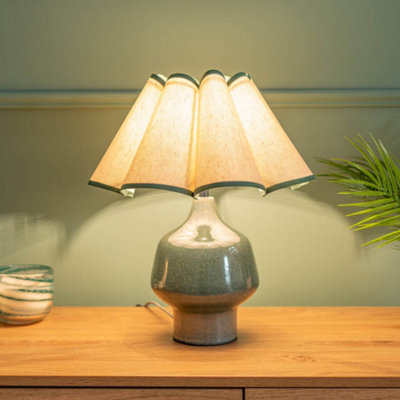 ValueLights Jamie Green Speckle Glazed Ceramic Table Lamp with a Natural Scalloped Edge Fabric Shade - Bulb Included