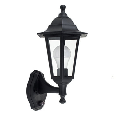 Valuelights Mayfair Traditional Style Black Outdoor Security Pir Motion 