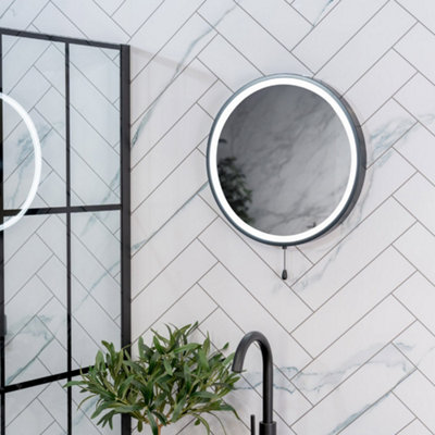 ValueLights Mirror Matte Black IP44 Rated Round Bathroom Battery Operated 41cm Mirror Light