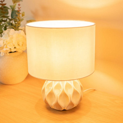 ValueLights Natural Textured Ceramic Table Lamp with a Cream Fabric Lampshade Bedside Light
