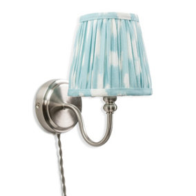ValueLights Plug in Brushed Chrome Easy Fit Wall Light with Blue Pleated Fabric Tapered Lampshade