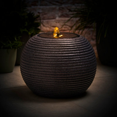 ValueLights Round Ribbed Solar Powered Outdoor Cascading Water Fountain Feature Garden Light