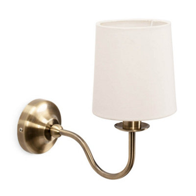 ValueLights Traditional Antique Brass Wall Light Fitting with a Fabric Lampshade