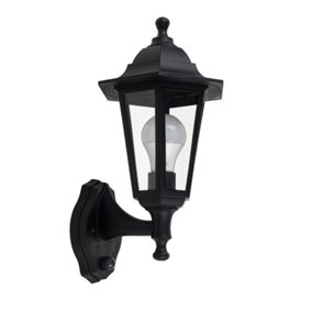 ValueLights Traditional Style Black Outdoor Security Dusk to Dawn IP44 Rated Wall Light Lantern