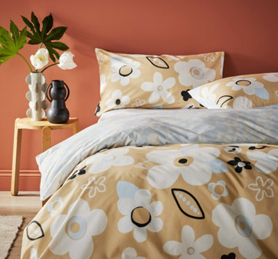 Vantona - Polly Yellow Floral Bedding Set - Kingsize Duvet Cover