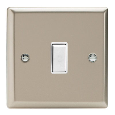 Varilight 1-Gang 10A 1- or 2-Way Rocker Switch Satin