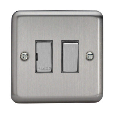 Varilight 13A Switched Fused Spur with Metal Inserts