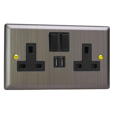 Varilight 2-Gang 13A Single Pole Switched Socket + 2x5V DC 2100mA USB Charging Ports  Antique Brass