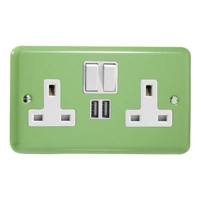 Varilight 2-Gang 13A Single Pole Switched Socket + 2x5V DC 2100mA USB Charging Ports  Beryl Green