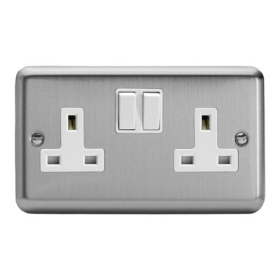 Varilight Double Switched Plug Socket - Value Matt Chrome With White ...