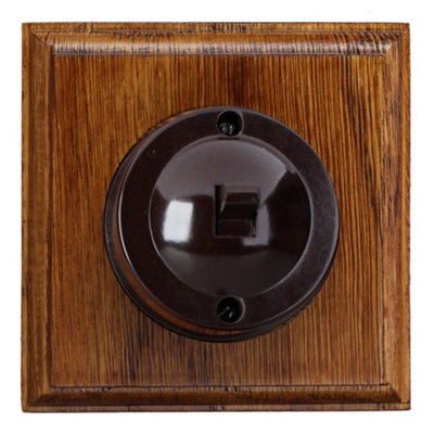 Varilight Linden 1 Gang 1 or 2way Bakelite Switch Brown Dolly Medium Oak