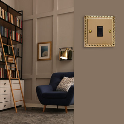 Varilight Single Rocker Light Switch 2-Way - Classic Georgian Brass ...