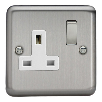 Varilight Single Switched Plug Socket - Value Matt Chrome With Brushed ...