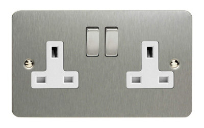 Varilight Ultra Flat Plate Brushed Chrome Metal & White Inserts 2-Gang 13Amp Plug Socket XFS5DW