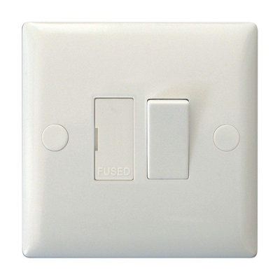 Varilight XO6W Value Polar White 1-Gang 13A Switched Fused Spur