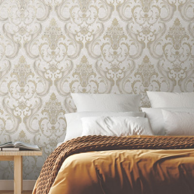Vasari Sonata Damask Cream/Gold Wallpaper