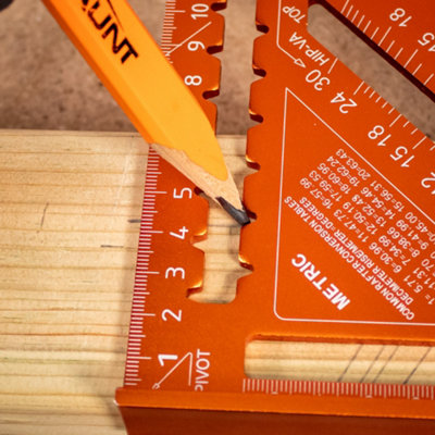 Vaunt 180mm Aluminium Rafters Metric Speed Square Roofers Square Metal ...