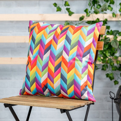 Chevron outdoor cushions hotsell