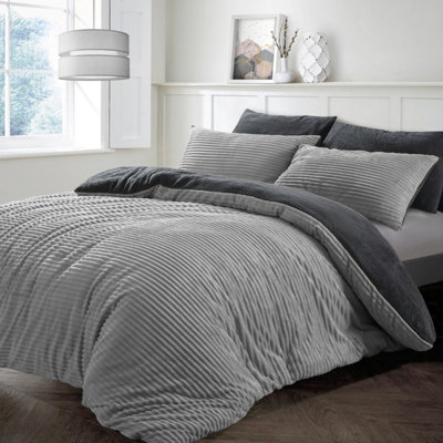 Velosso Plush Corduroy Teddy Warm And Cosy Duvet Cover And Pillowcase Set - Silver