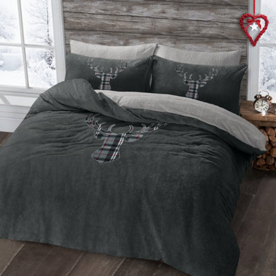 Velosso Stag Head Teddy Warm And Cosy Duvet Cover And Pillowcase Set - Charcoal