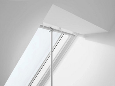 VELUX Opening Pole 80cm Long to Operate VELUX Windows (Non-Telescopic)