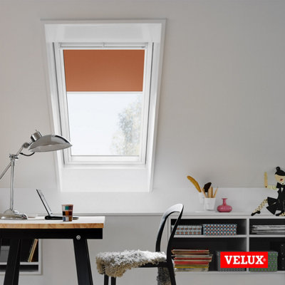 VELUX Original (DKL) White Blackout Roller Blind for VELUX Roof Window ...