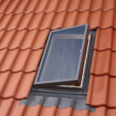 Velux VLT (W) 45cm x (H) 73cm Side Hung Skylight Access Roof Window