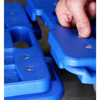 Versatile Interlocking Plastic Dolly with 150kg Capacity and Non-Slip ...