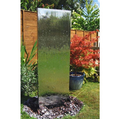 Vertical Stainless Steel Outdoor Water Feature Wall with Plastic Reservoir 130cm