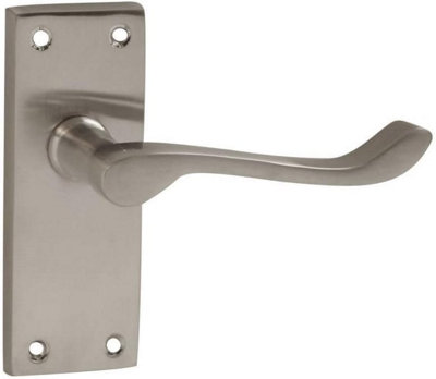 Victorian Scroll Lever Latch Door Handles Satin Chrome 115 x 40mm