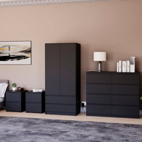 Vida Designs Denver 4 Piece Bedroom Set - (2 Drawer Large Bedside Chest x2, 8 Drawer Chest, 2 Door 2 Drawer Wardrobe), Black