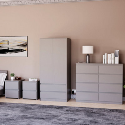Vida Designs Denver 4 Piece Bedroom Set - (2 Drawer Large Bedside Chest ...