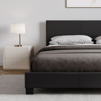 Vida Designs Lisbon Black 4ft6 Double UKFR Faux Leather Bed Frame