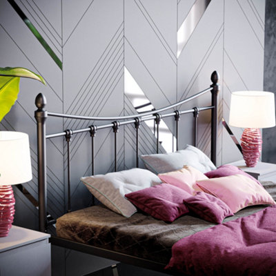 Vida Designs Paris Black 4ft6 Double Metal Bed Frame, 190 x 135cm
