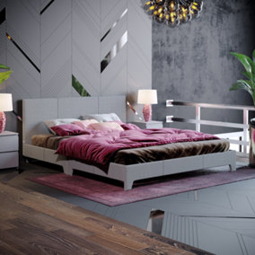 Vida Designs Victoria Light Grey Linen 5ft King Size Bed Frame, 200 x 150cm