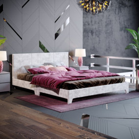 Vida Designs Victoria Silver Velvet 5ft King Size Bed Frame, 200 x 150cm