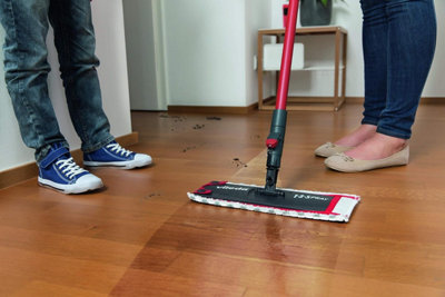 Vileda 1-2 Microfibre Power Spray Mop - 5