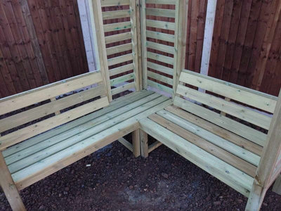 Villamoura Corner Arbour - Timber - L180 x W180 x H202 cm - Minimal Assembly Required - 6