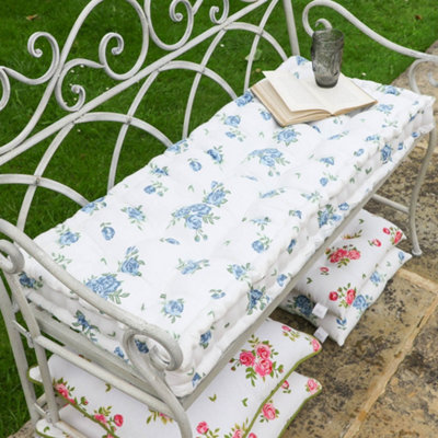 Floral garden bench cushion 2025