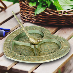 Vintage Green Heart Shape Sun Dial Outdoor Garden Ornament
