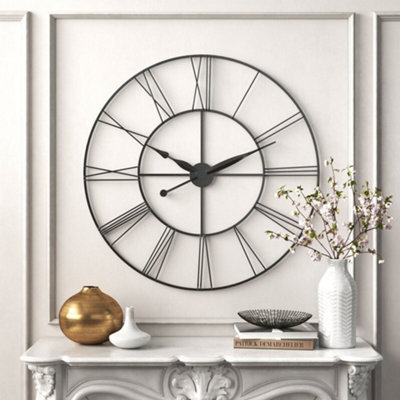 Vintage Round Large Silent Roman Numeral Metal Wall Clock for Bedroom and Kitchen 60cm