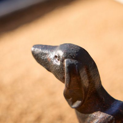 Weiner dog door stop online