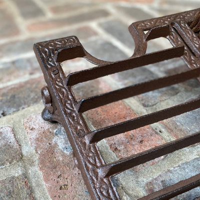 Vintage Style Cast Iron Boot Brush & Shoe Scraper - 3
