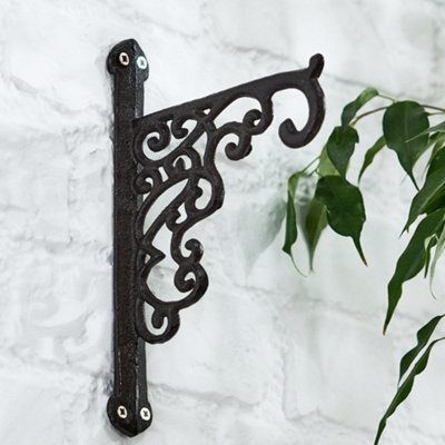 Vintage Style Scrolled Iron Wall Mounted Garden Hanging Basket Bracket Price Comparisons | Compare The Build