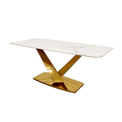 Vipole Dining Table / Dining Table